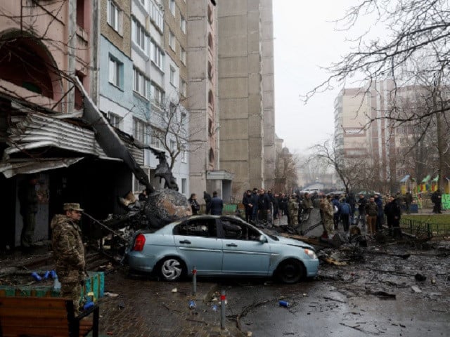Ukraine's interior minister dies in helicopter crash 2